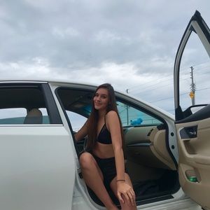 Meet your Posher, Brooke